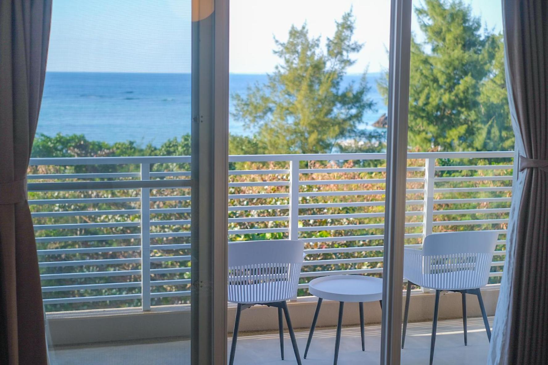 Odysis Onna Resort Hotel Exterior photo